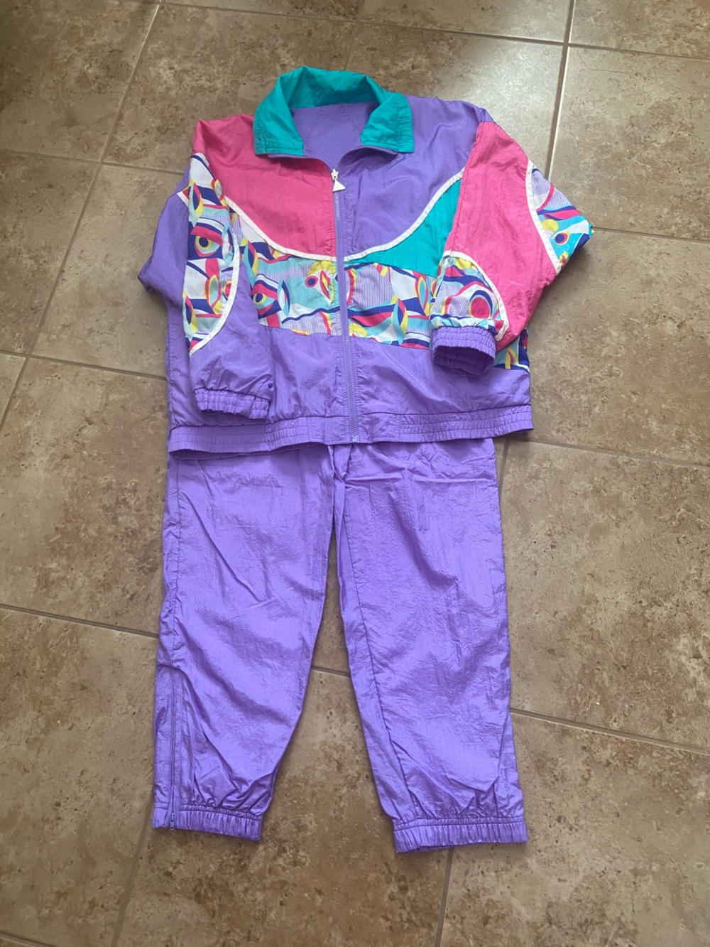 Women’s vintage two-piece reversible jacket, nylon tracksuit. Size medium